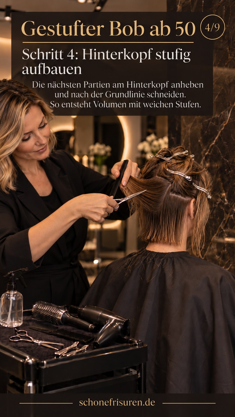Gestufter Bob ab 50 beim Aufbau weicher Stufen am Hinterkopf