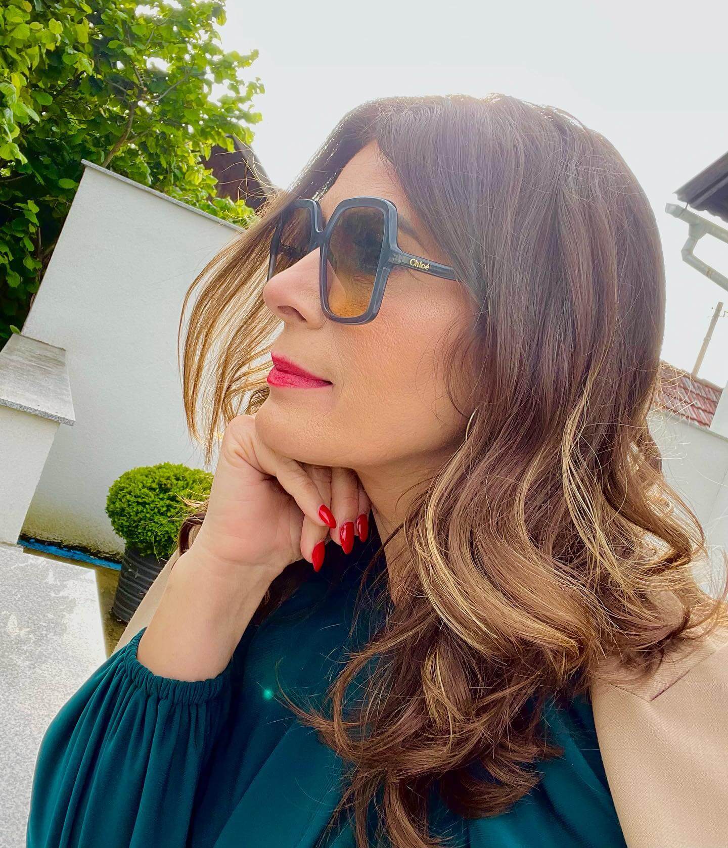 frisur ab 50 mit brille