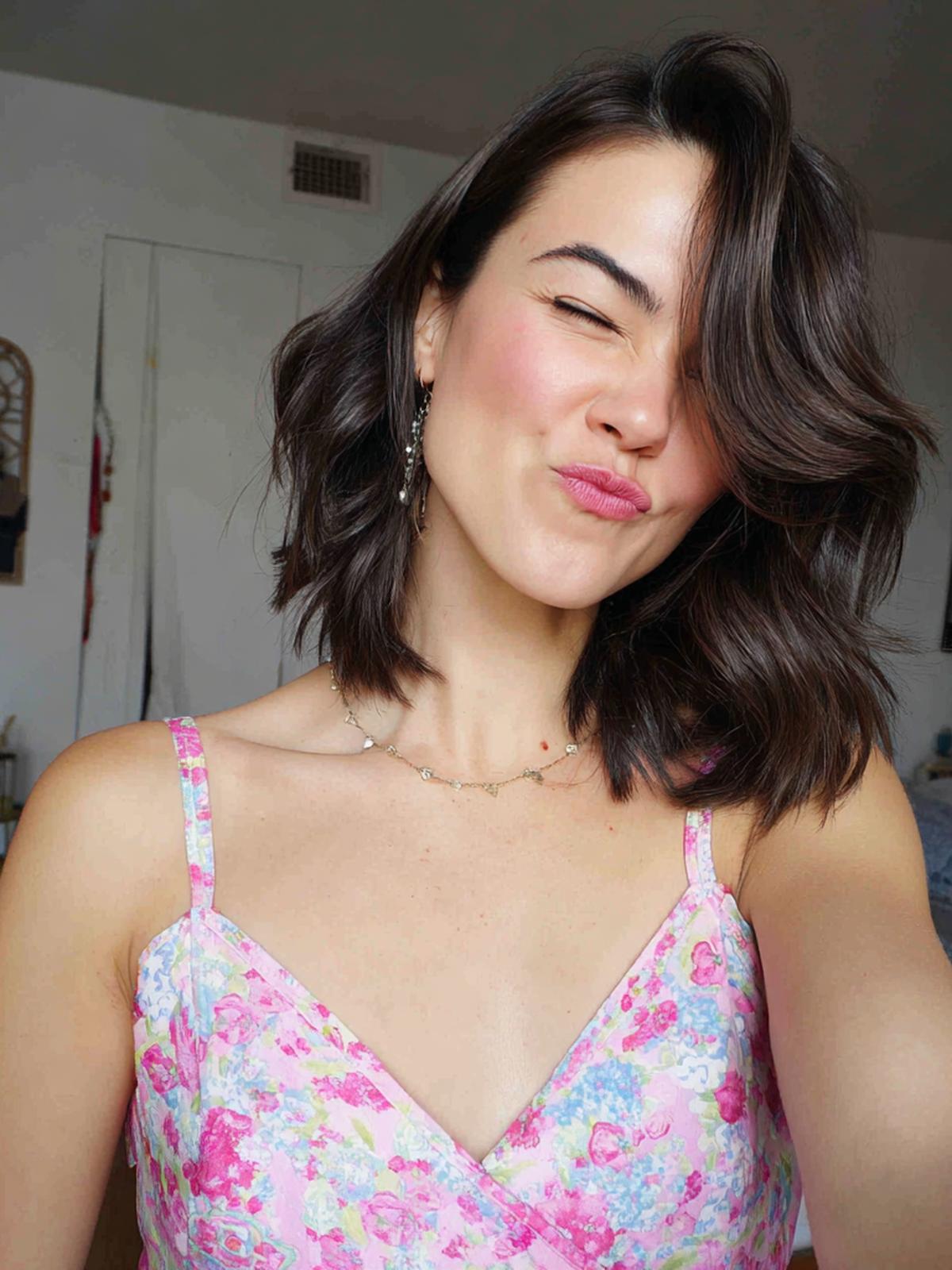 Welliger Bob Mit Seitenscheitel