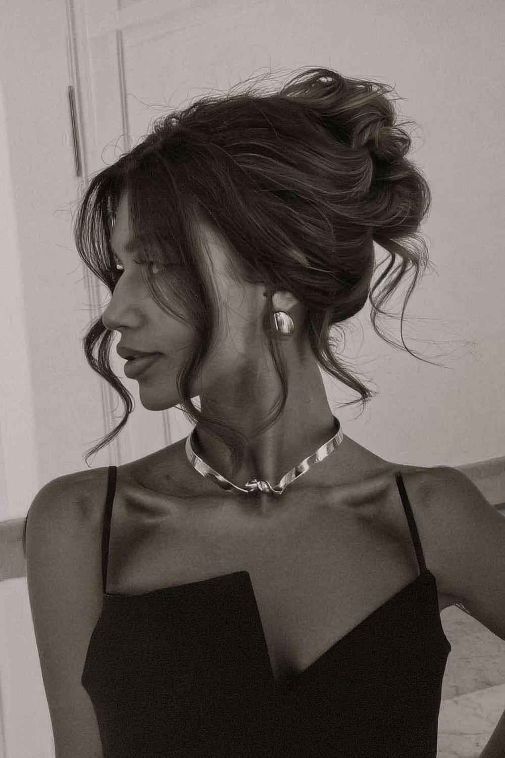 Lässiger Messy Bun Style