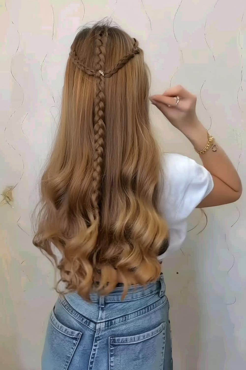 Zarter Haarreif mit Zöpfen