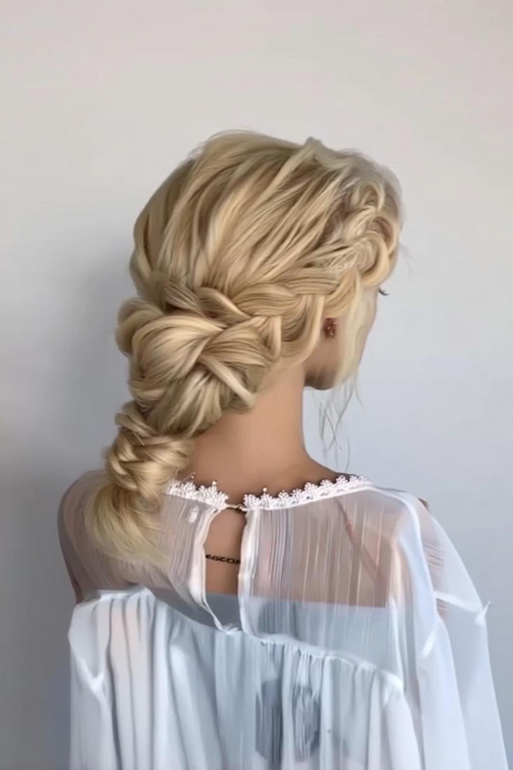 Geflochtener Haarreif natürlich