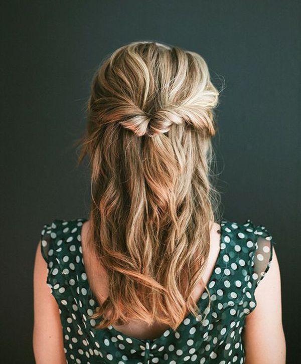 Half-Up Frisur mittellange Haare